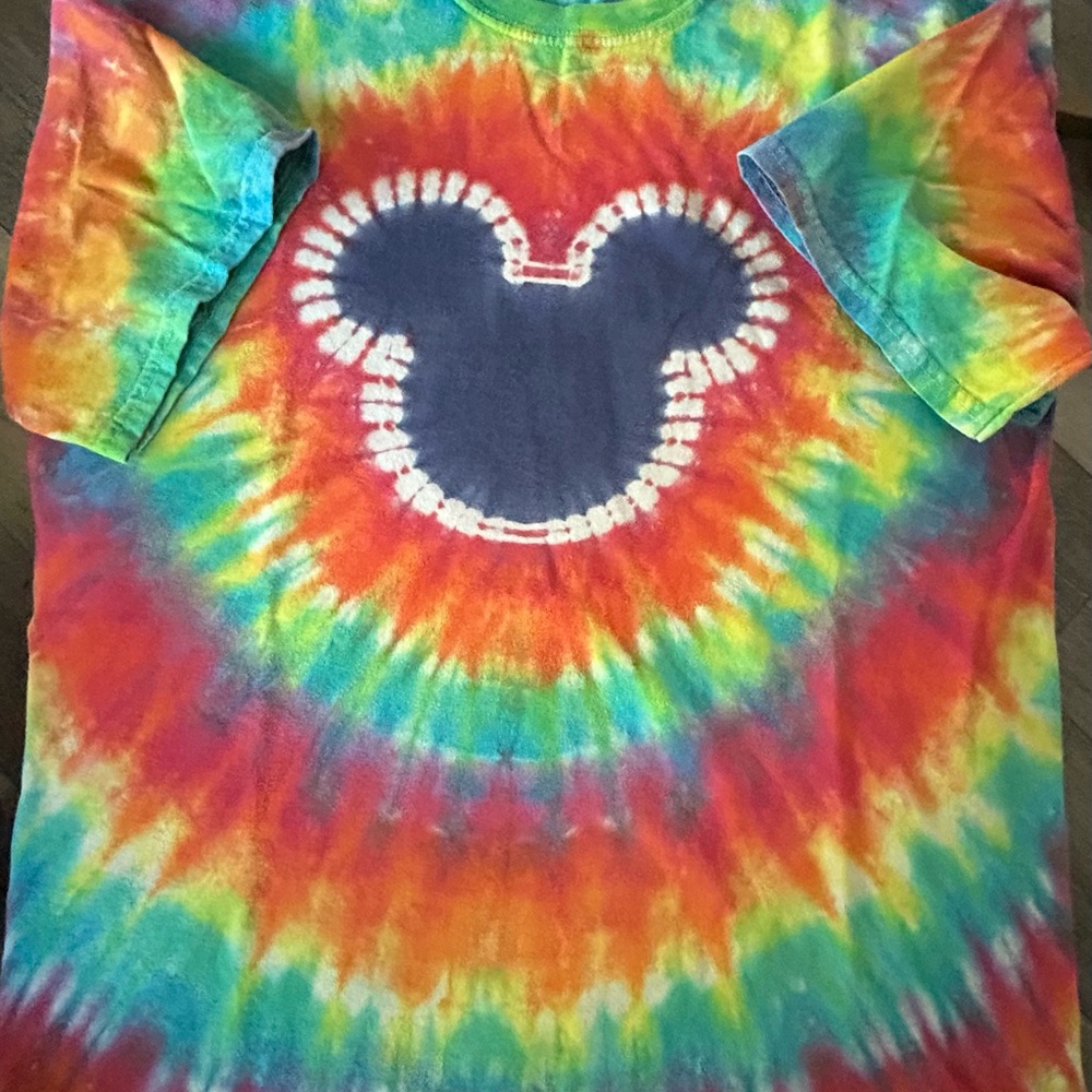 90’s Mickey Mouse tie dye shirt
